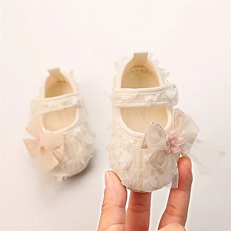 Cute baby girl bow apartment shoes for special occasions such as parties holidays and baby showers - perfect 250411