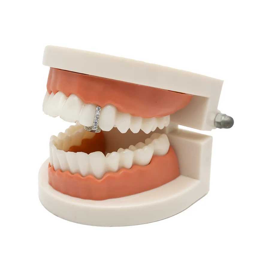 YONGX Vertical Bar CZ Stone Tooth Hat Stand Hip Hop Single Shining 5 Zirconia Stone Tooth Grille Suitable for Women Jewelry Dental Grille W250412