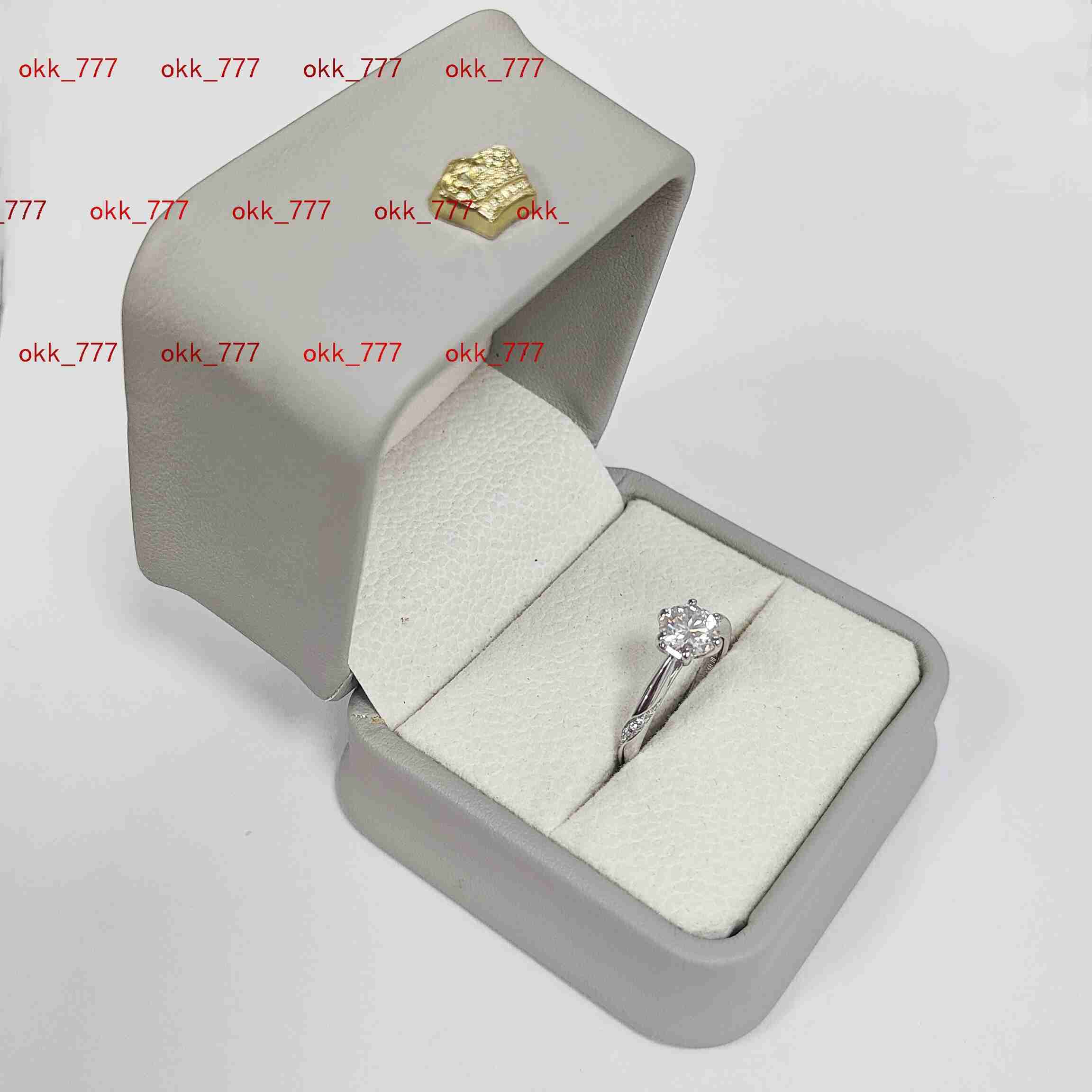 S925 Silver Synthetic Diamond Moissanite Ring