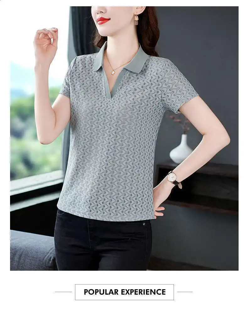 Short-sleeved T-shirt Womens Lapel Large Size Top Middle-aged Mothers Clothes Age-reducing Polo Shirt 250411
