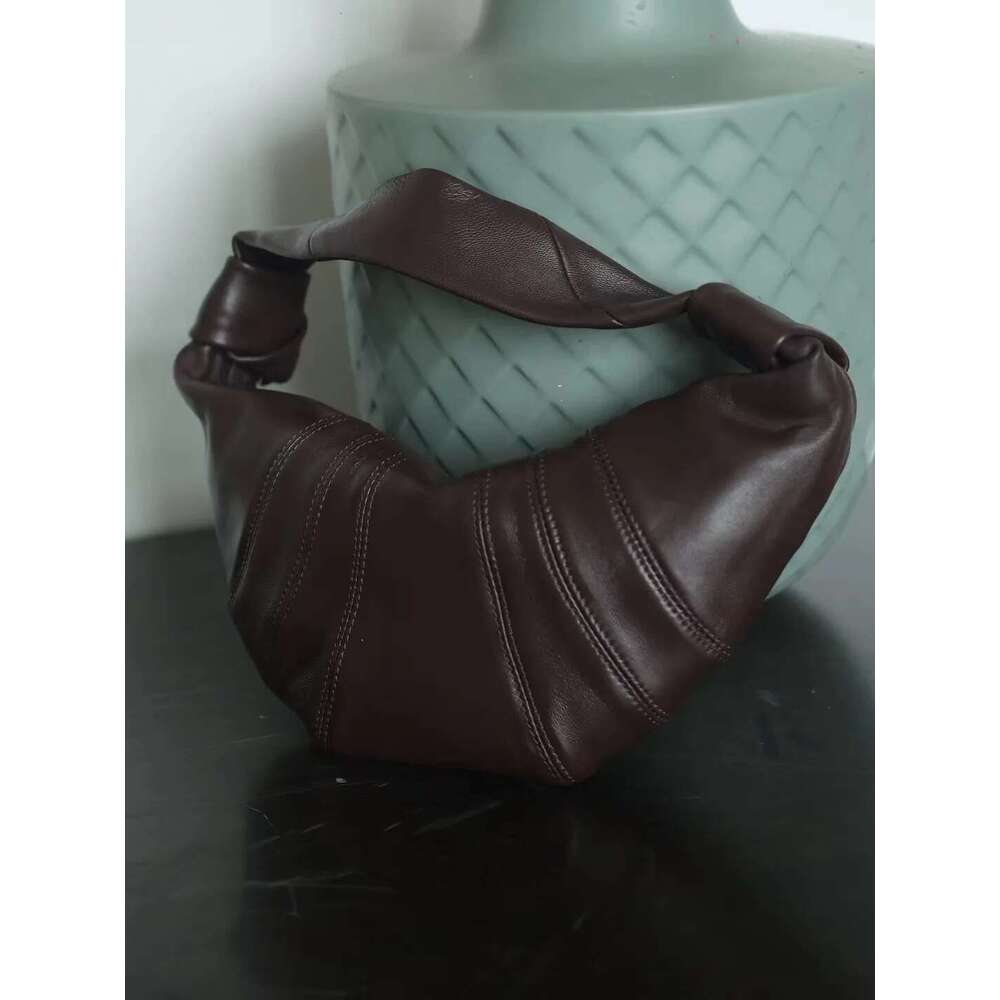 Niche Design Casual Cool Sheepskin Croissant Shoulder Hand Bag