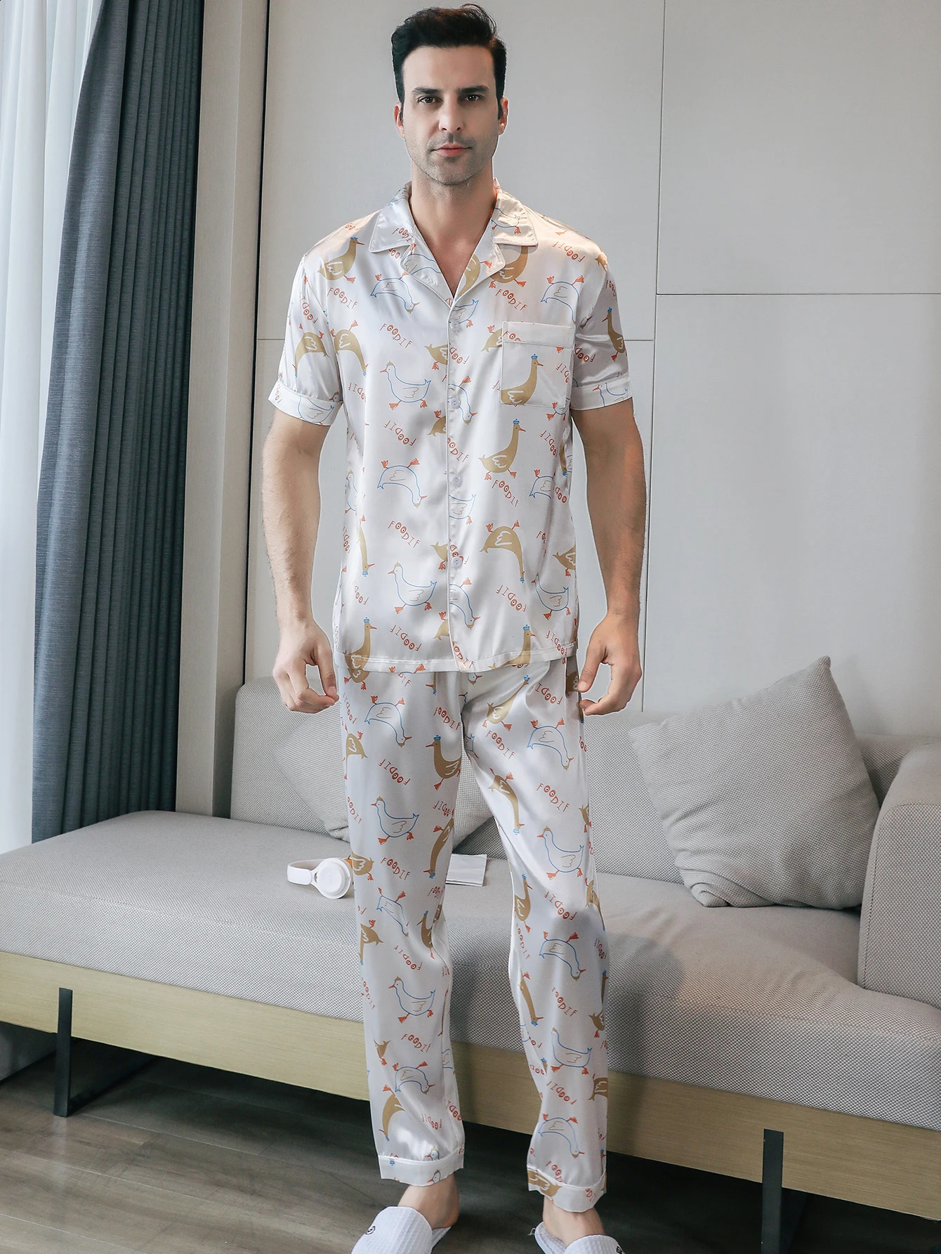 Two piece mens sleepwear summer shorts sleepwear pattern printed home clothing sleepwear set 250411