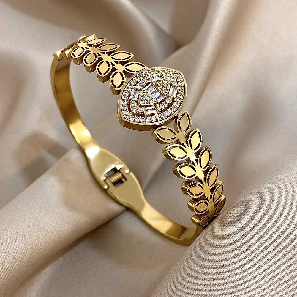 Flashbuy New Design Cubic Zircon Stainless Steel Bangles Bracelets for Women Geometric Gold Color Waterproof Fashion JewelryC250411