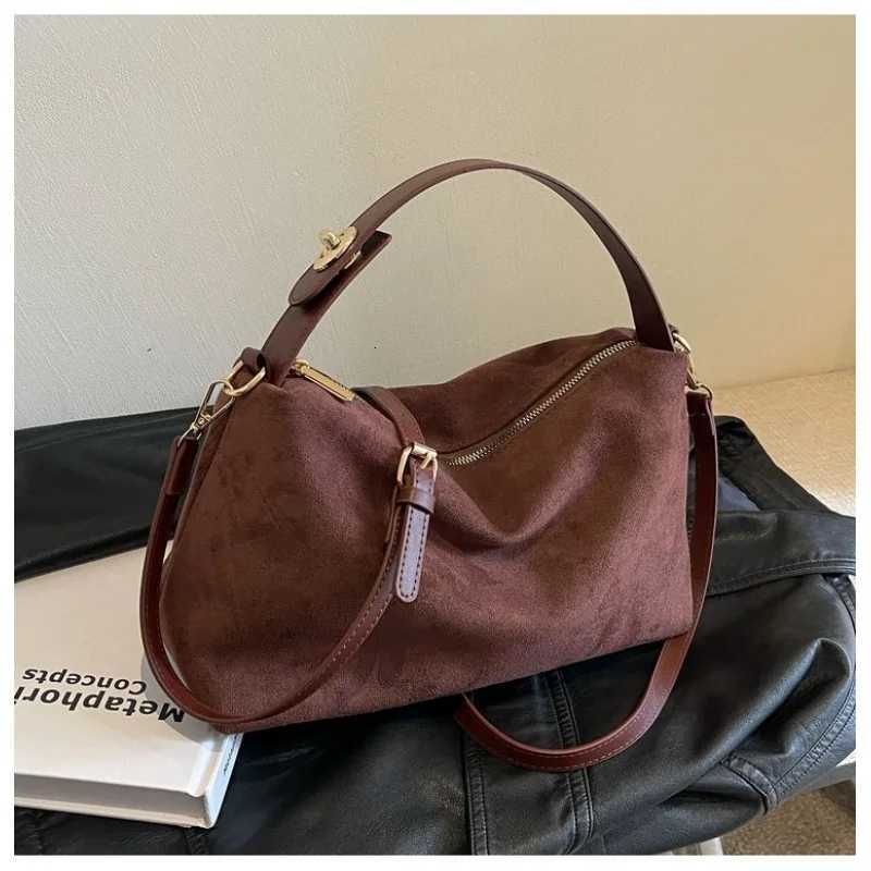 Stylish Leather Crossbody Bag For Women Ladies Luxury Brand Handbag Shoulder Bag Tote Bag By Famous Designer Classic ElegantW251111