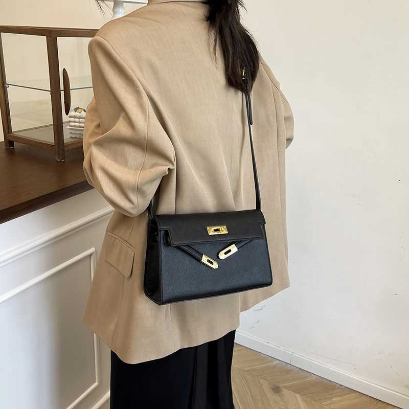 Popular Luxury Tote Bags For Ladies Genuine Leather Handbag Elegant Classic By Famous Designer Women Shoulder BagW251111