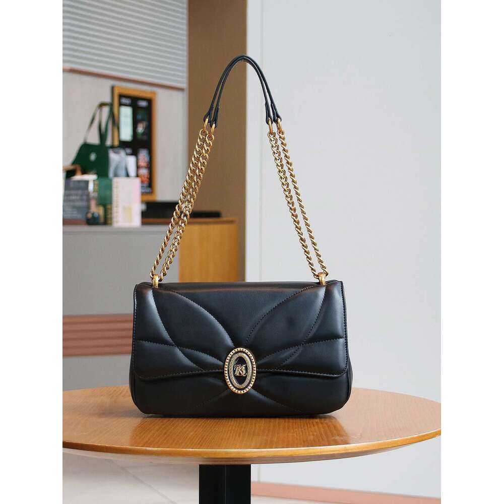 2025 New Embroidered Chain Shoulder Messenger Fashion Niche Design Dia Square Joker Large-Capacity Underarm Bag