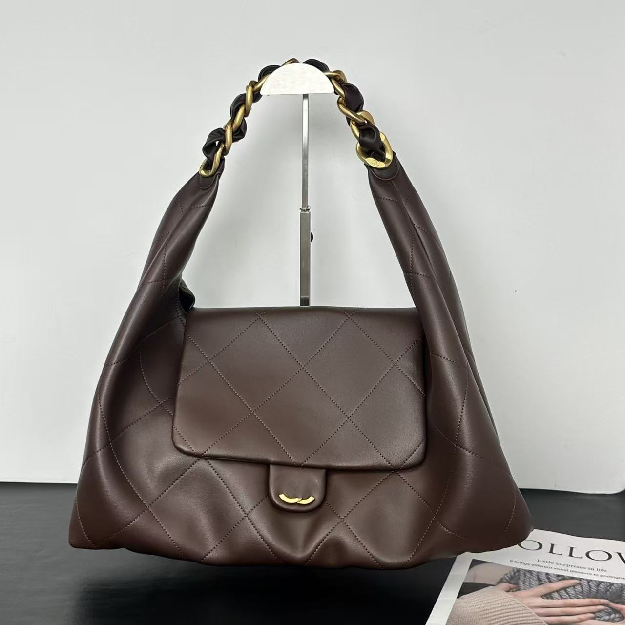 Designer Bag 25K hobo Shoulder Bag designer Diamond Patterned Bag Weaving Shoulder Straps Designer Shopper Tote Leather Construction Extra Large Capacity