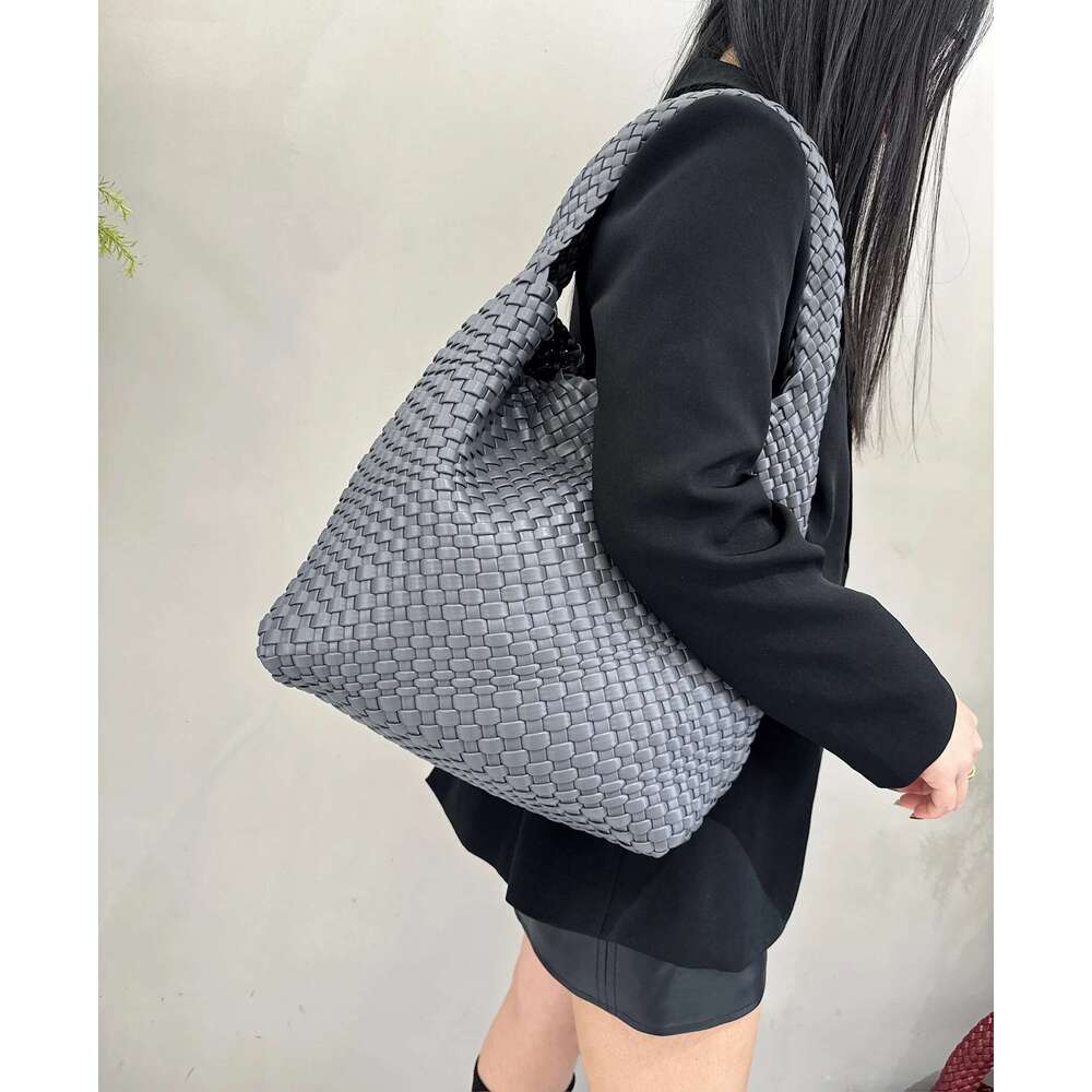 Bags Promotion Casual Women's Shoulder Europe And The United States Hot Trend Hand-Woven Women's Bag
