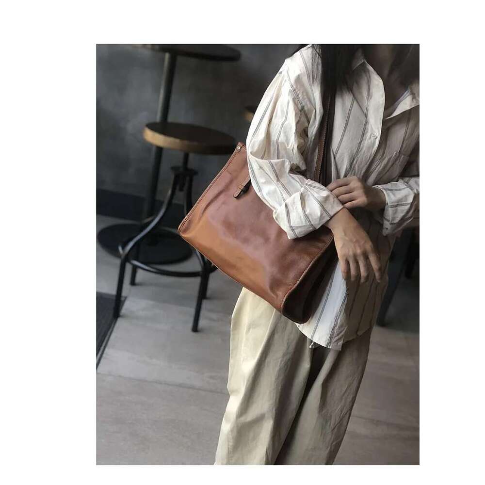 Genuine Leather Tote Bag Women Autumn Winter 2025 New Fashion Large Capacity Commuter Real Cowhide Shoulder Bags