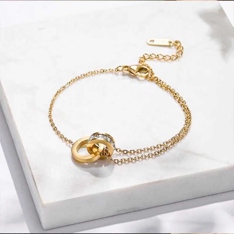 Luxurious gold-plated stainless steel dazzling zircon bracelet suitable for women Roman numeral design fashionable and charming party jewelry gift W25