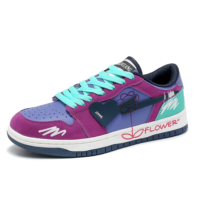 Instagrammable Graffiti-style Skate Shoes for Couples - Unique Sunflower Pattern Low-Top Sneakers, Gender-Neutral Streetwear