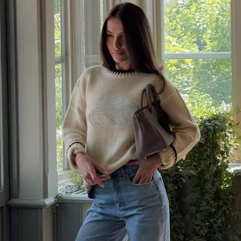 Women's color clashing texture embroidery pattern pullover sweater round neck long sleeve clashing fall and winter fashion top hot women's c