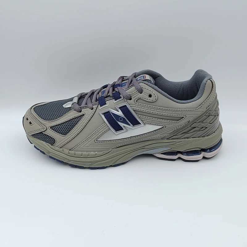 Men Running Shoes Professional Classic Sneakers Comfortable Fitness Sports Footwear Fighting Light Weight Casual Walking ShoesC250411