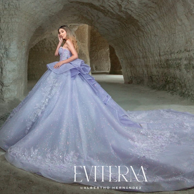 Lavender Quinceanera Dresses Off Shoulder Ball Gown Sweet 16 Dress Applique Lace Bow Beads Tull Corset Birthday Party Vestidos 15 De Anos