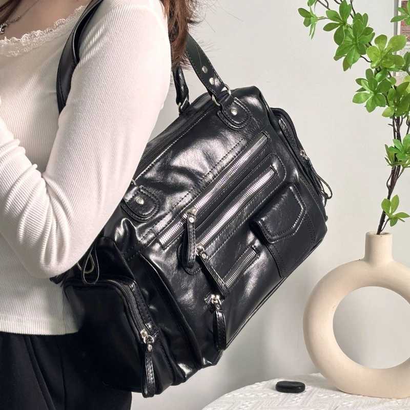Punk Inspired Soft Tote Bag Women Reinforced Zipper Commuter Crossbody Bags 2025 Retro Biker Style Hand Carry Shoulder BagT2511112