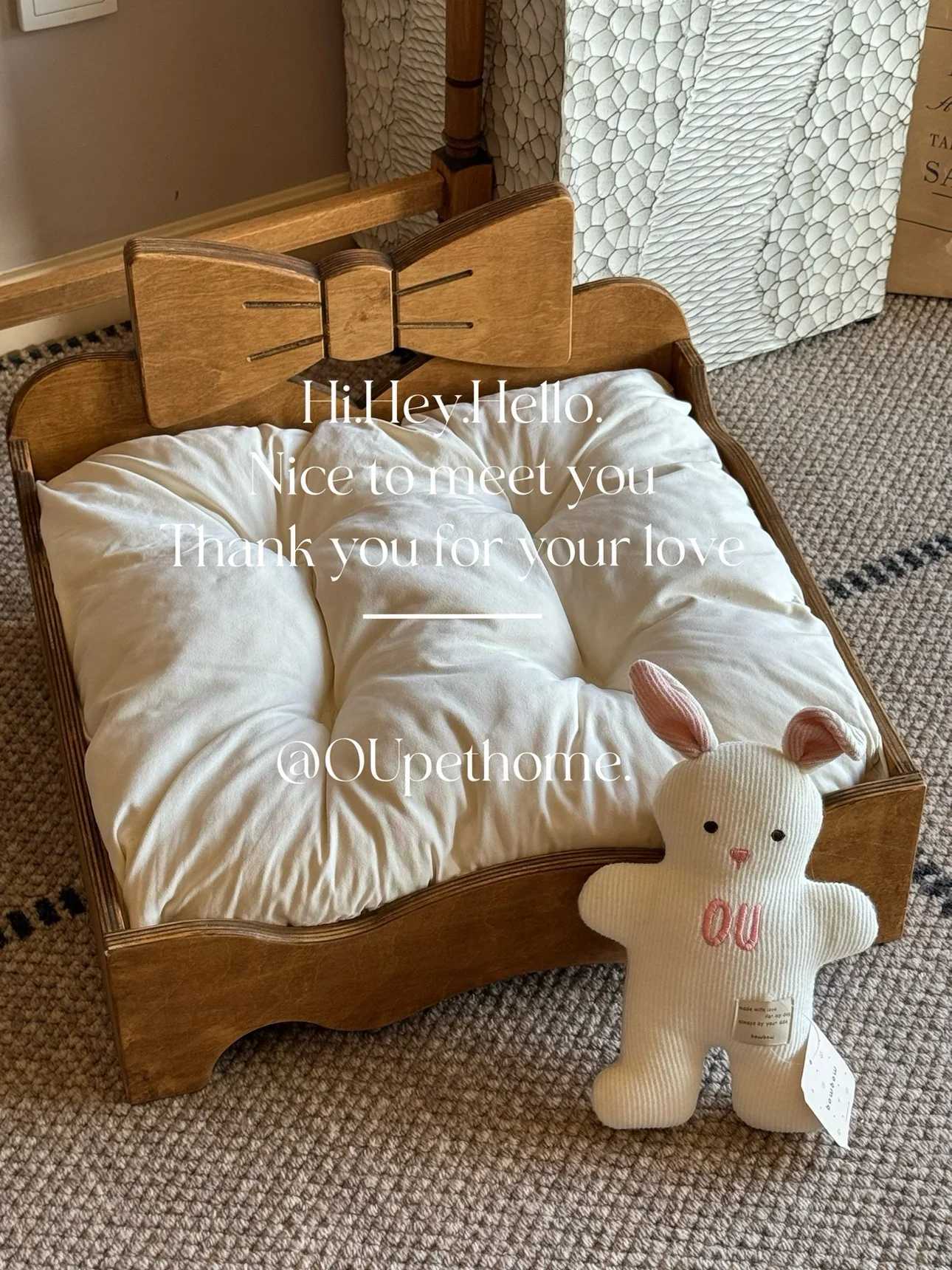 Solid wood pet nest Fu in front of you bow cat and dog bed universal for all seasons off-road design moisture-proof X250412