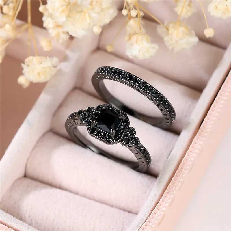 Vintage mens crystal zircon engagement ring set black gold colored wedding jewelry for men and womenXJ250412