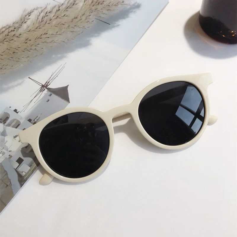 Fashion Cute Sexy Retro Cat Eye Sunglasses Woman Vintage Brand Designer Round Sun Glasses For Female Male UV400 Z250411
