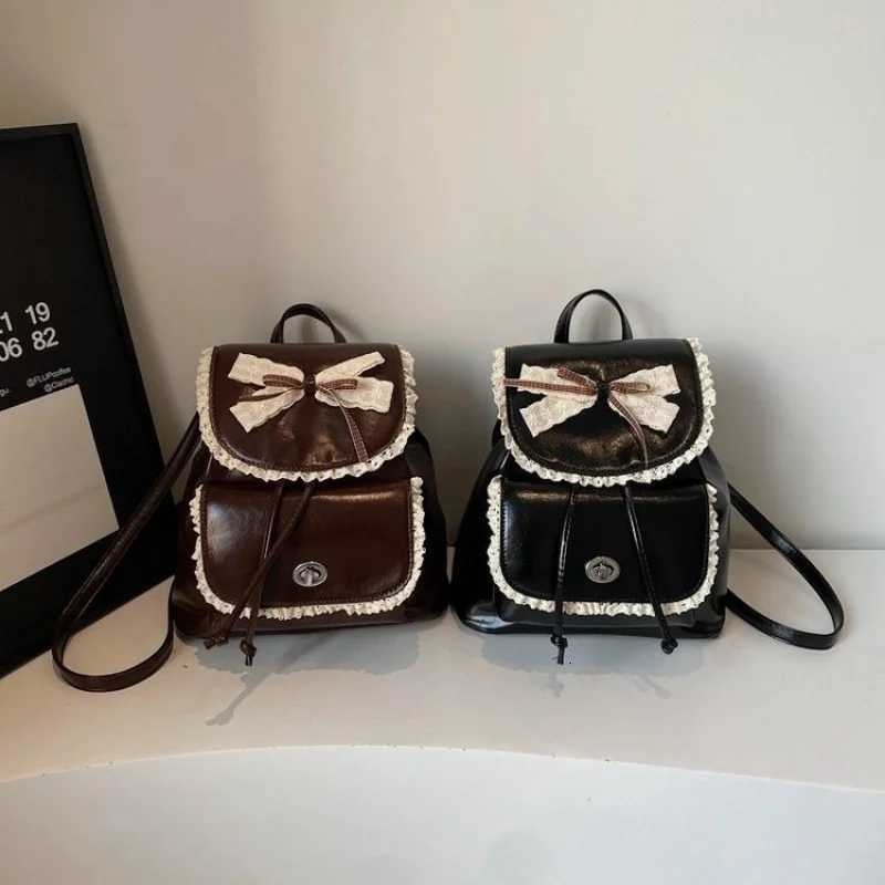 Classic Tote Bag Handbag For Ladies High-Quality Leather Popular Style Featuring Sturdy Handles And CapacityW251111