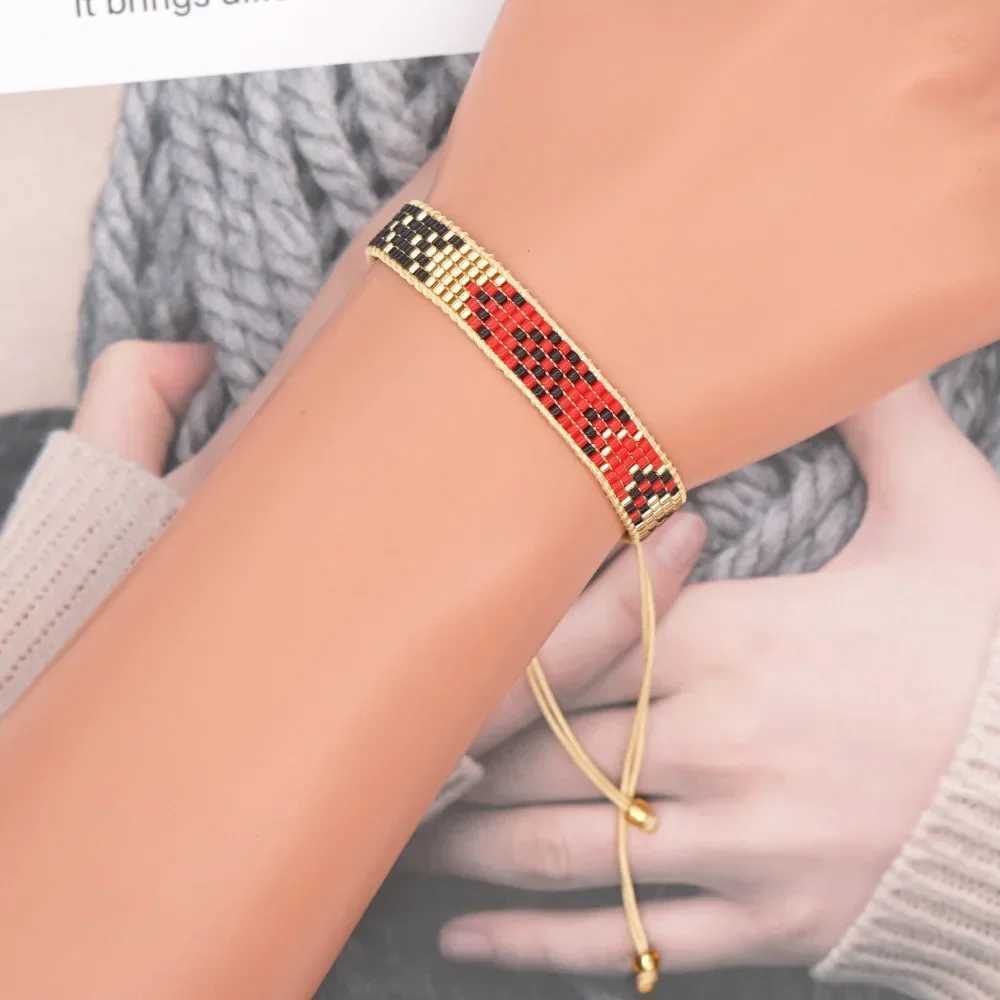 Beaded Bracelet Hand woven Gradient fashion Simplicity pattern Bohemia Adjustable Unisex Rice Ball BraceletC250411