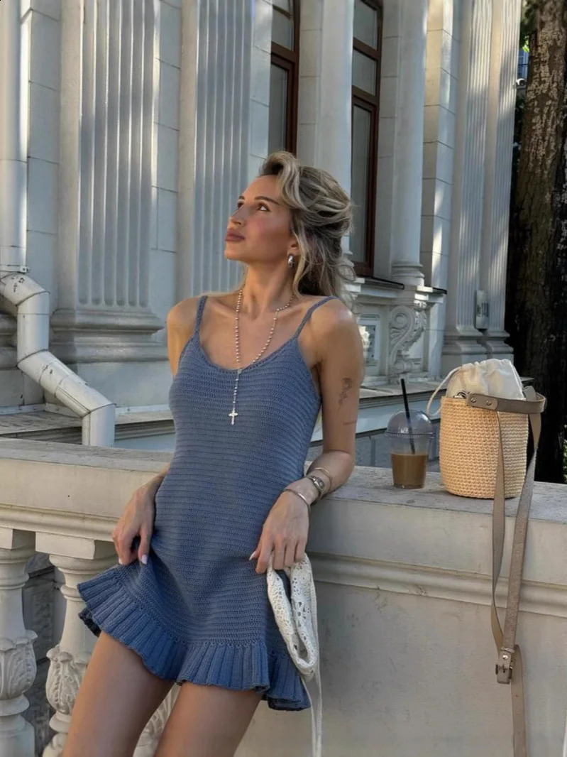 2025 Open Knitted Beach Mini Dress Sexy Crochet Vneck Ruffle Swimsuit Cover Seaside Party Club Summer Cool 250408