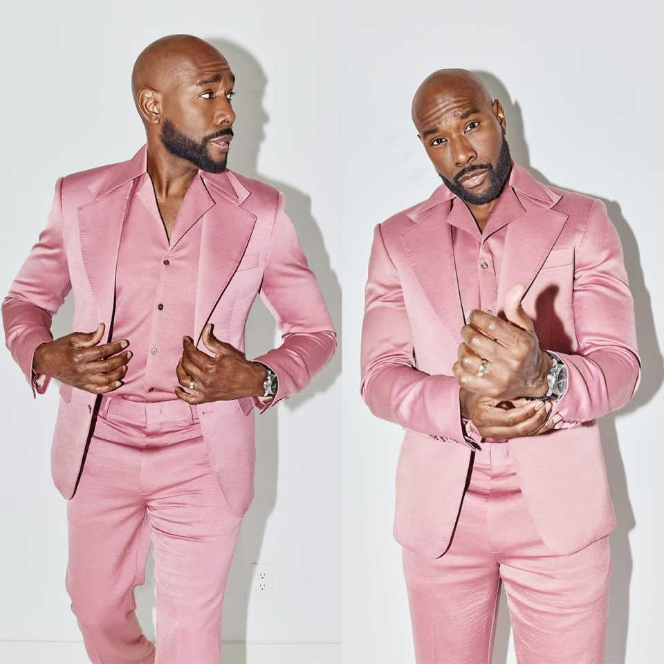Classic Pink Wedding Tuxedos 2 Piece Set Jacket Pants Notched Lapel Men Suit Single Breasted Groom Wear Party Suits Customized