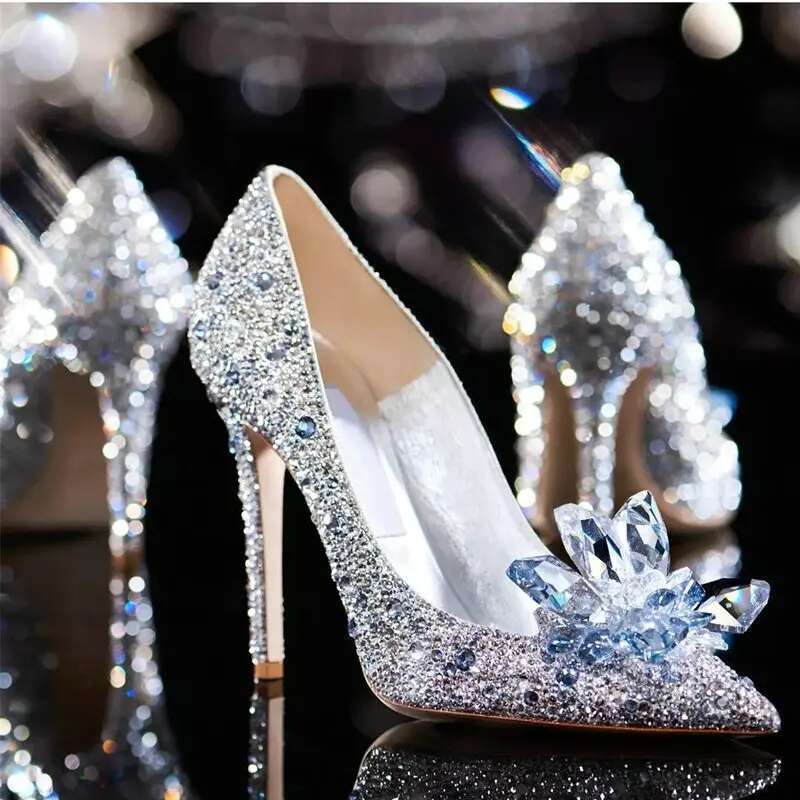 2025 Crystal Gold Dress Bridal Sier Pointed High Heels Stiletto Bridesmaid Shallow Mouth Wedding Shoes Women