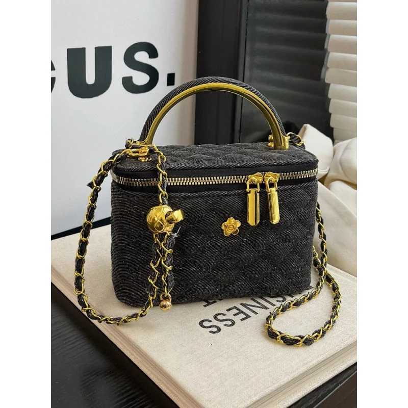 Luxury Brand Womens Shoulder Bag Leather Crossbody Messenger Handbags By Famous Designer Classic ChicW251111