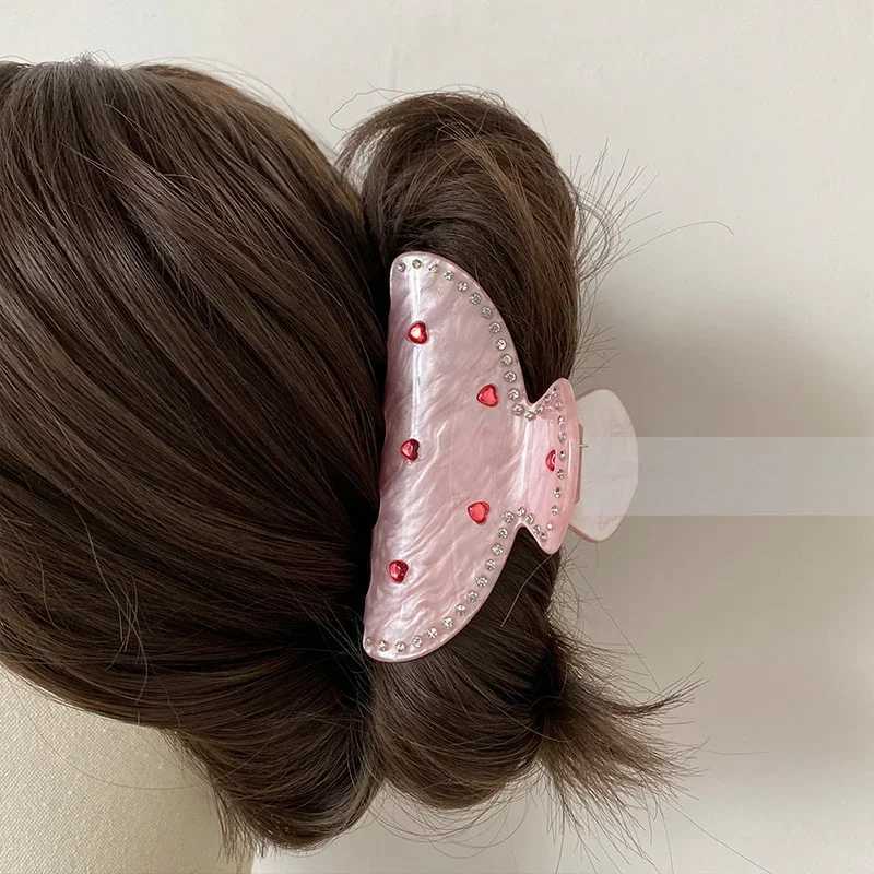 DuoShang Sweet Rhinestone Heart Powder Hair Clip Acetate Claw Clip Valentines Day Gift Crab Hair Clip Y2504012