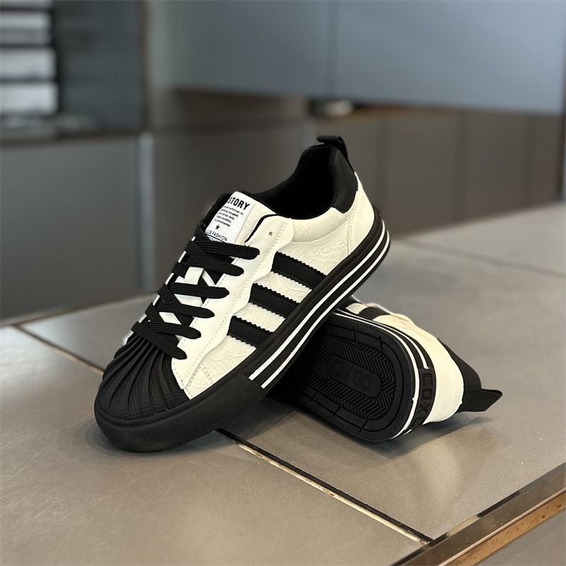 designer shoes new Men's shoes autumn and winter trendy sports shoes fashionable and versatile soft sole height increasing casual skateboard shoe