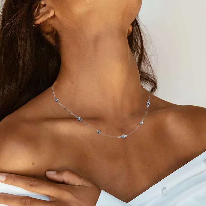 2024 New Trendy 925 Sterling Silver 3mm 2mm Round Cut Moissanite Stone Four Leaf Clover Choker Necklace for Women