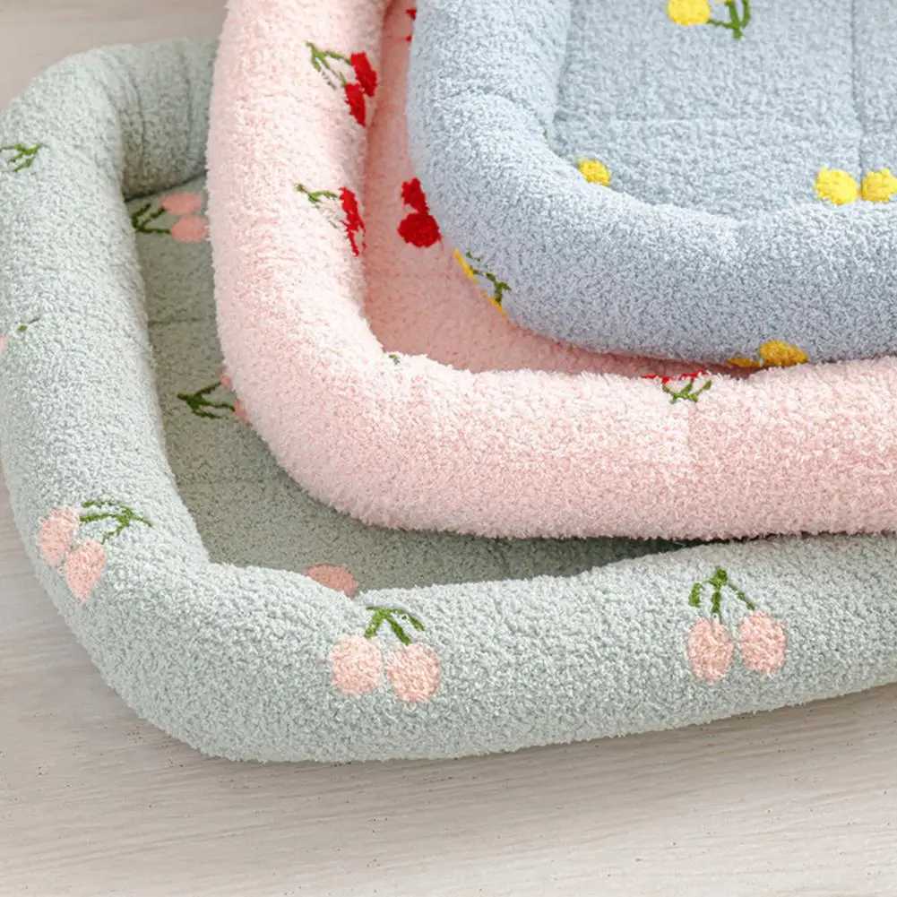 Dog bed thick breathable soft and comfortable kitten mat cute reusable and washable puppy square kennel pet supplies X250412