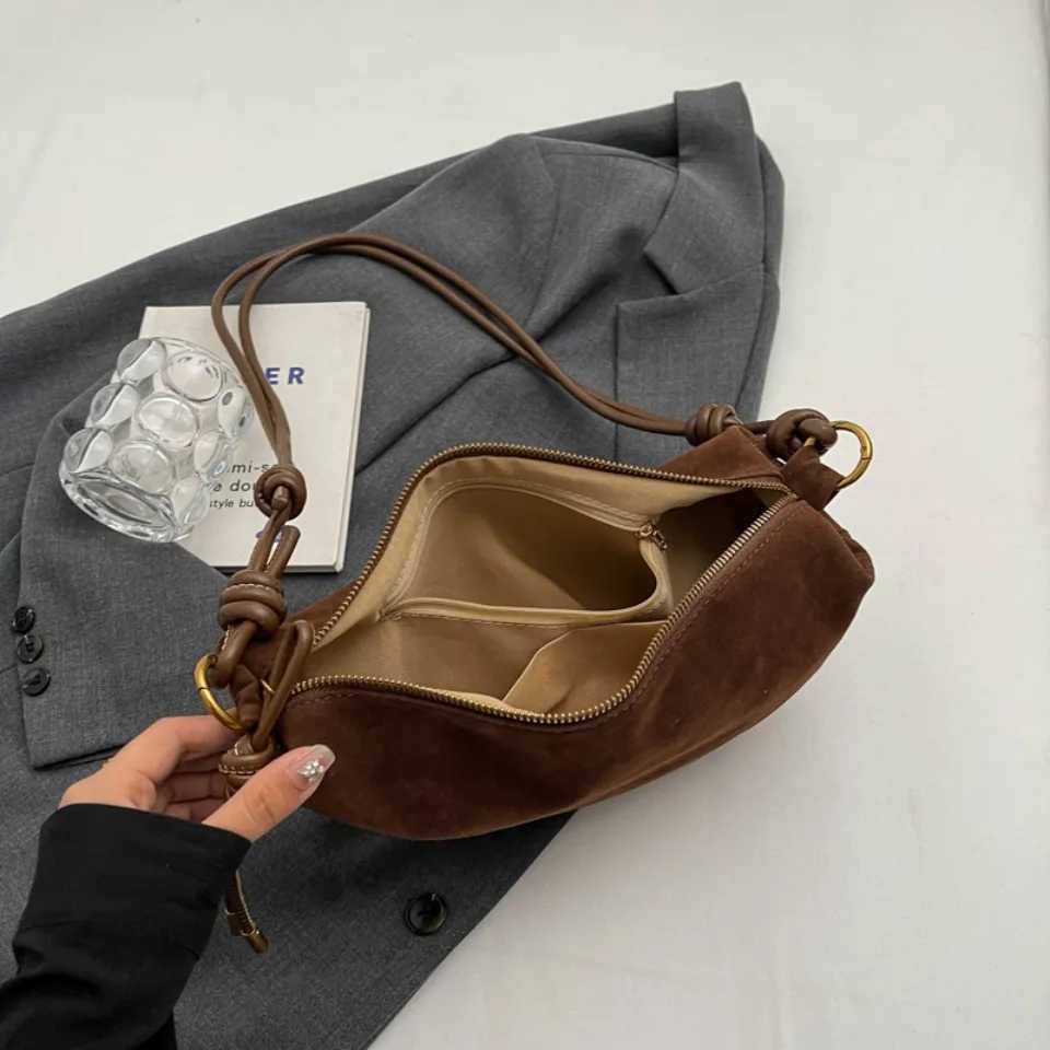 Frosted Retro Bag for Women 2025 New Autumn and Winter Niche Design Faux Suede Shoulder Messenger Commuter Dumpling Underarm BagW251112