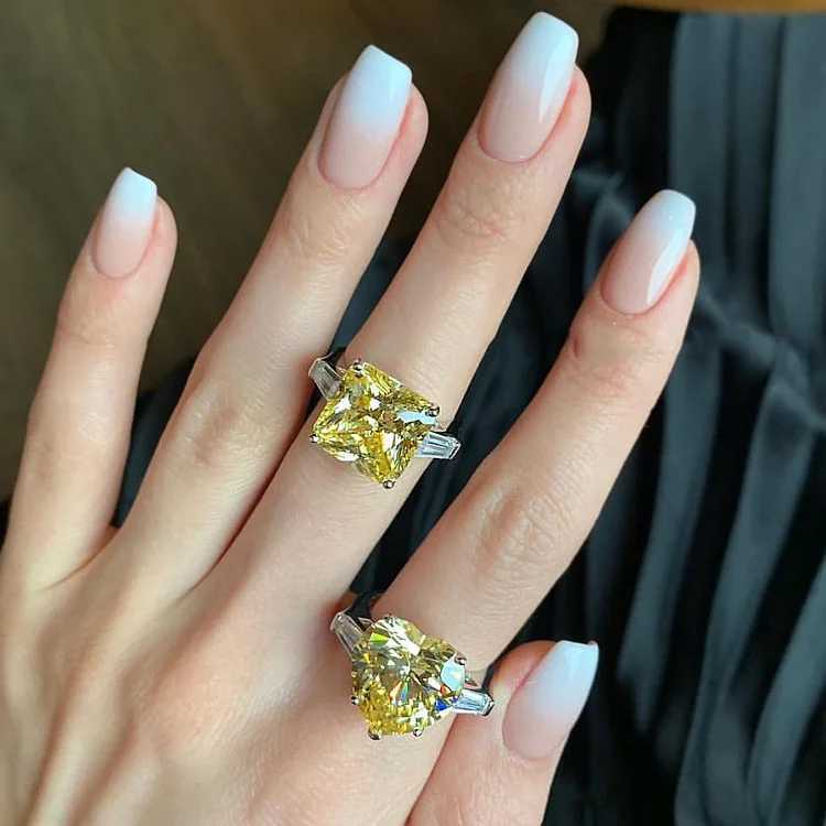 Exquisite Big Bling Yellow Zircon Silver Womens Wedding Engagement Fashion Jewelry New Year 2024 Ring Womens Diamond RingXJ250412