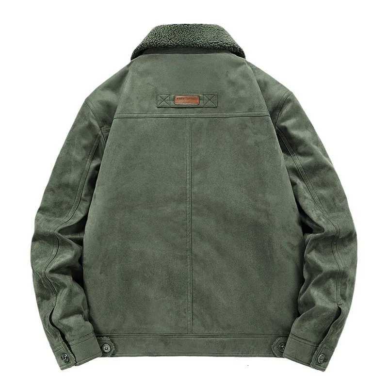 Fashion New Fashion Men Suede Casual Cargo Jackets Male Winter Fleece Warm Parkas Down Jackets Quality Man Multi-pocket Tooling Coats 5X Y251111