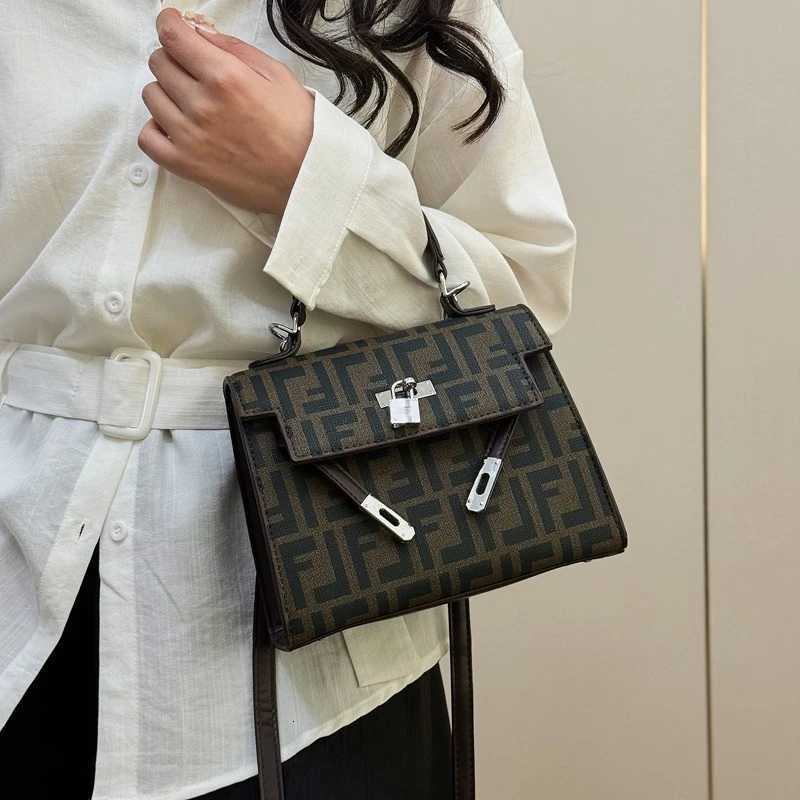 Elegant Designer Messenger Bag For Women Luxury Leather Crossbody Shoulder Handbag Ladies Tote PurseW251111