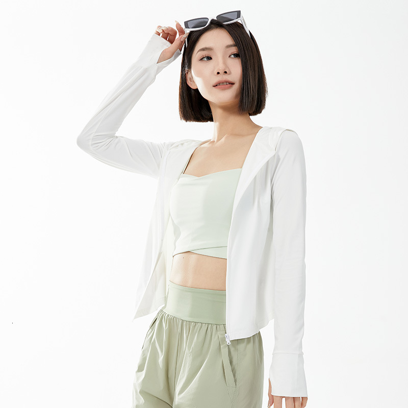 Sunscreen Jacket for Women Skin Clothes for Women Slim Fit Breathable Sunscreen Clothes Summer Ice Silk Short Version Uv Resistant Upf100