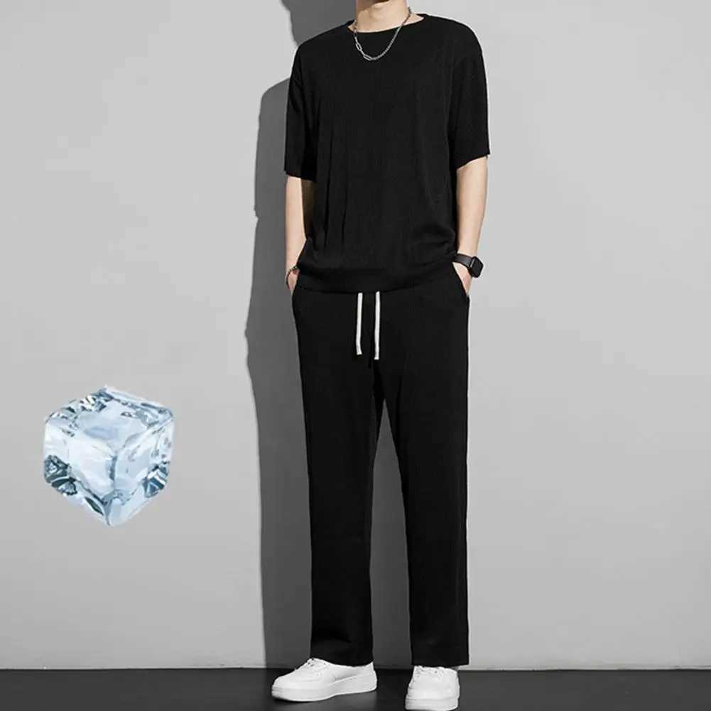 1 set of new mens summer T-shirt sports pants set mens fitness pants running yoga fashion casual sports pantsXJ250412