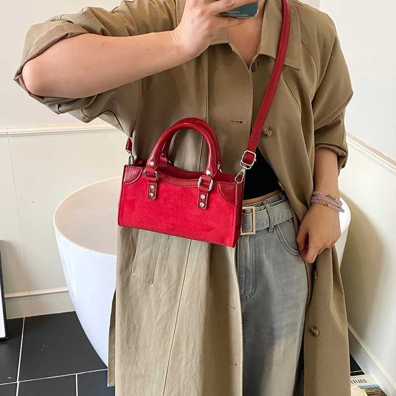 High End Women Tote Bag Classic Leather Handbags Elegant Crossbody Bag For Fashionable LadiesW251111