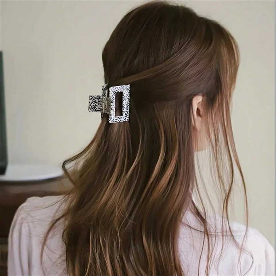 Acetic acid hair clip leopard print spot square dot geometric shark clip grab clip female hair accessory Y2504012