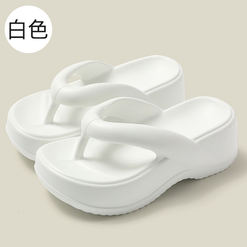 Wearing slippers with a high-end feel, thick soled design for summer, new outdoor fashion, beach and seaside angle women's shoes