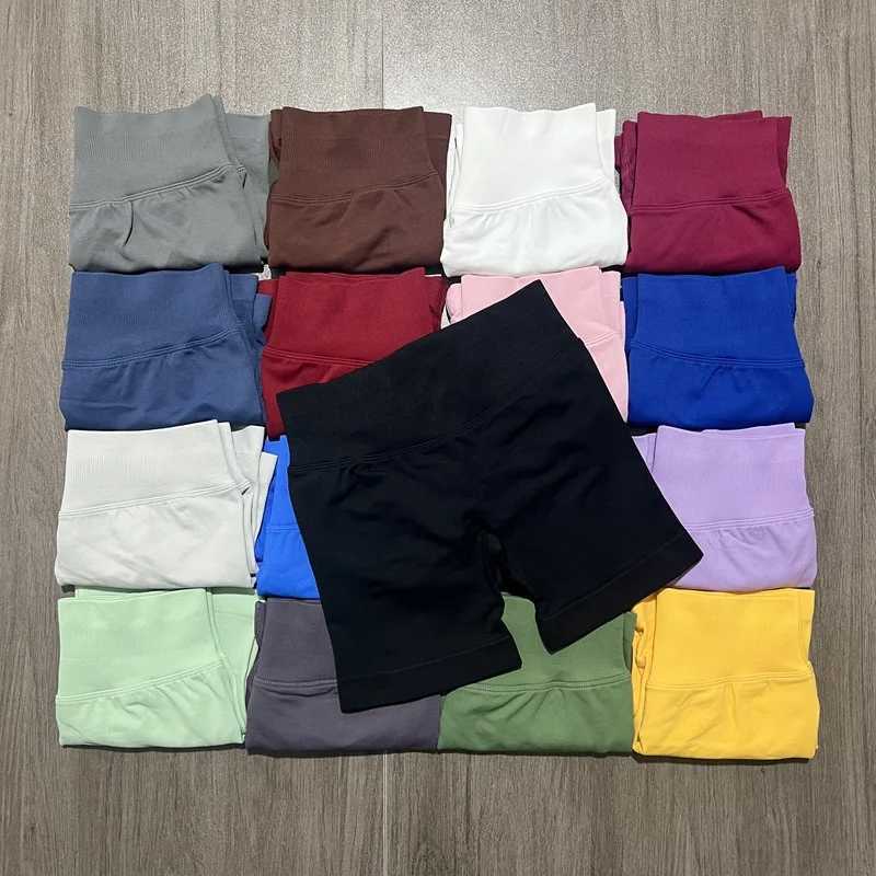 Seamless yoga with low waist short knees buttocks fitness short exercise cycling short stretching fitness bottom Y250412