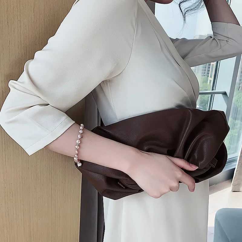 Irregular Imitation Pearl Bracelet For Women Korean Natural Stone Pendant Adjustable Cuff Bracelets Anniversary JewelryC250411