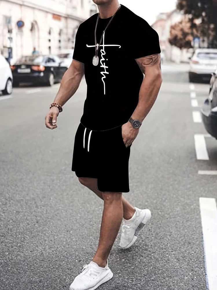 Summer Outdoor Street Fashion Mens T-shirt Daily Casual Mens Sports Shorts Mens T-shirtXJ250412