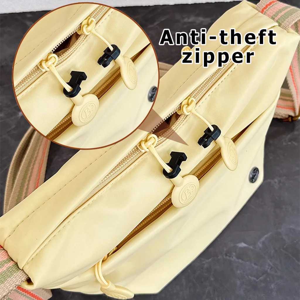 Ultra-light Nylon Crossbody Bag for Women Adjustable Wide Strap Lightweight Womens Bag Zipper Closure Stylish Messenger BagT2511112