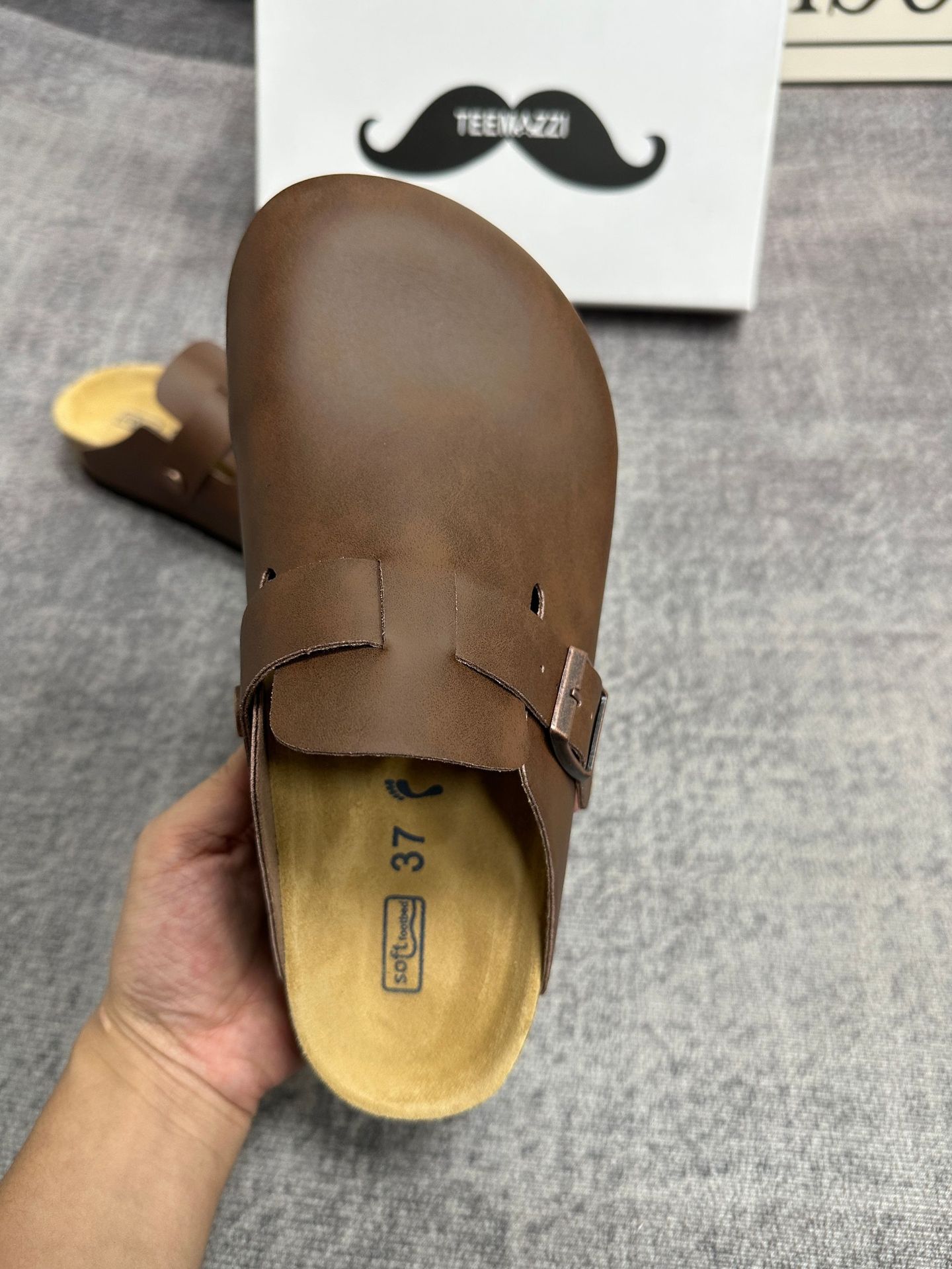 Designer shoes hot free shipping High quality Leather thick soled height increasing slippers new cork exterior casual shoes