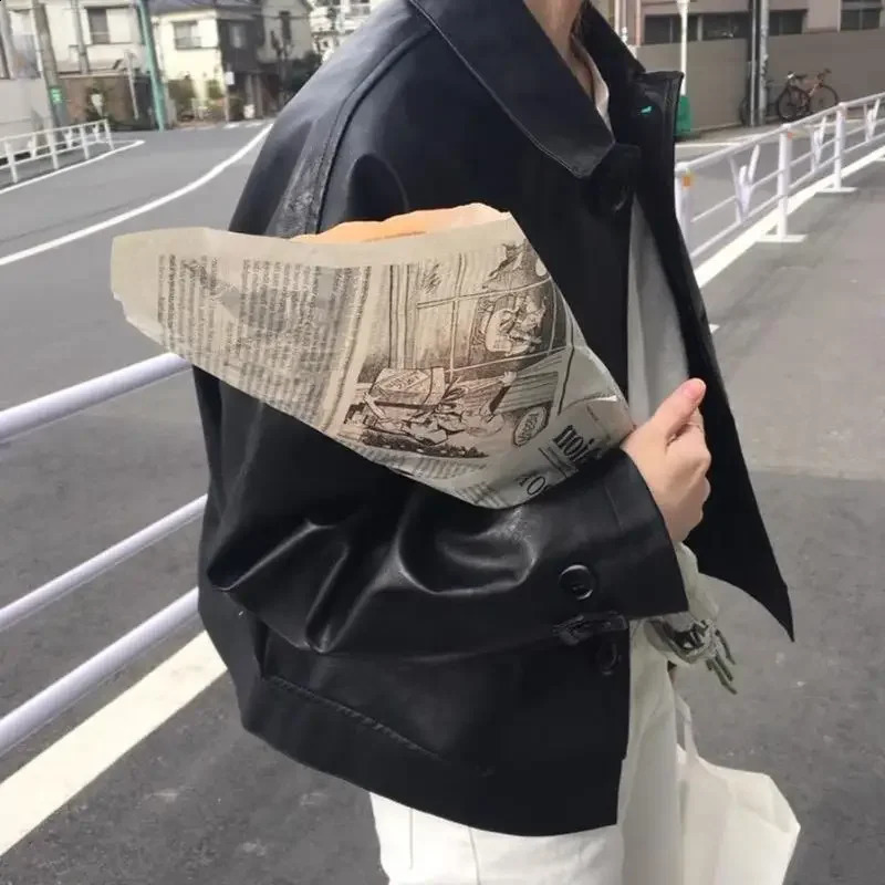 Korean Autumn Retro Bicycle Jacket Simple and Loose Tailored Leather Jacket Suitable for Women Fashionable and Stylish 250410