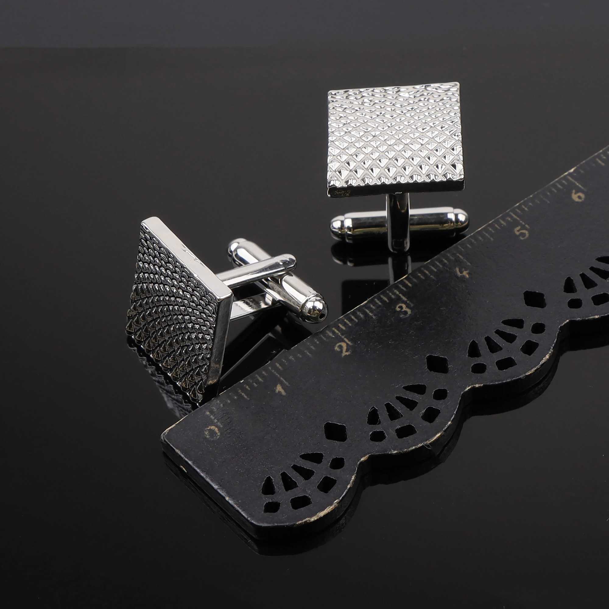 Classic Square Round Mens Cufflinks High Quality Black Gold Silver Gloss Set Cufflinks Wedding Party Shirt AccessoriesT250412