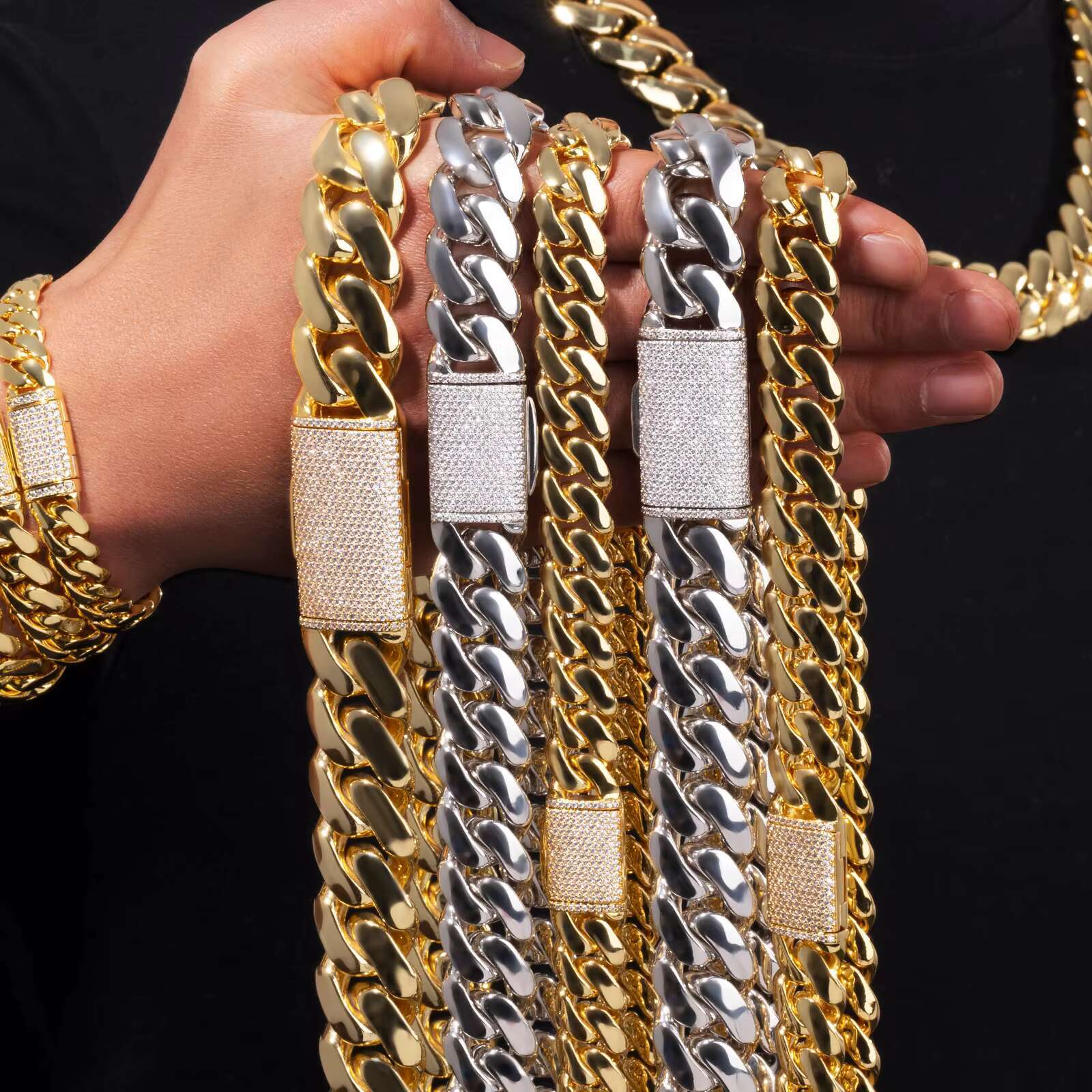Short chubby multi size Miami necklace, truly gold-plated hip-hop men's and women's gold Cuban chain