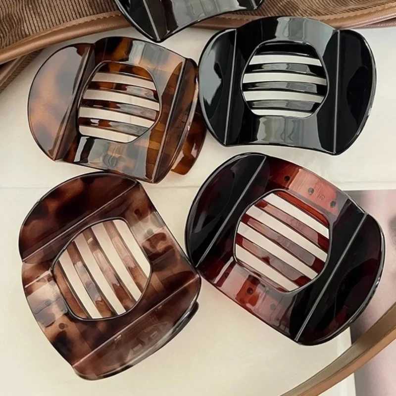 New Korean acetate hair clips hair clips accessories womens spoons spring clips leopard hair clips simple headclips Y2504012